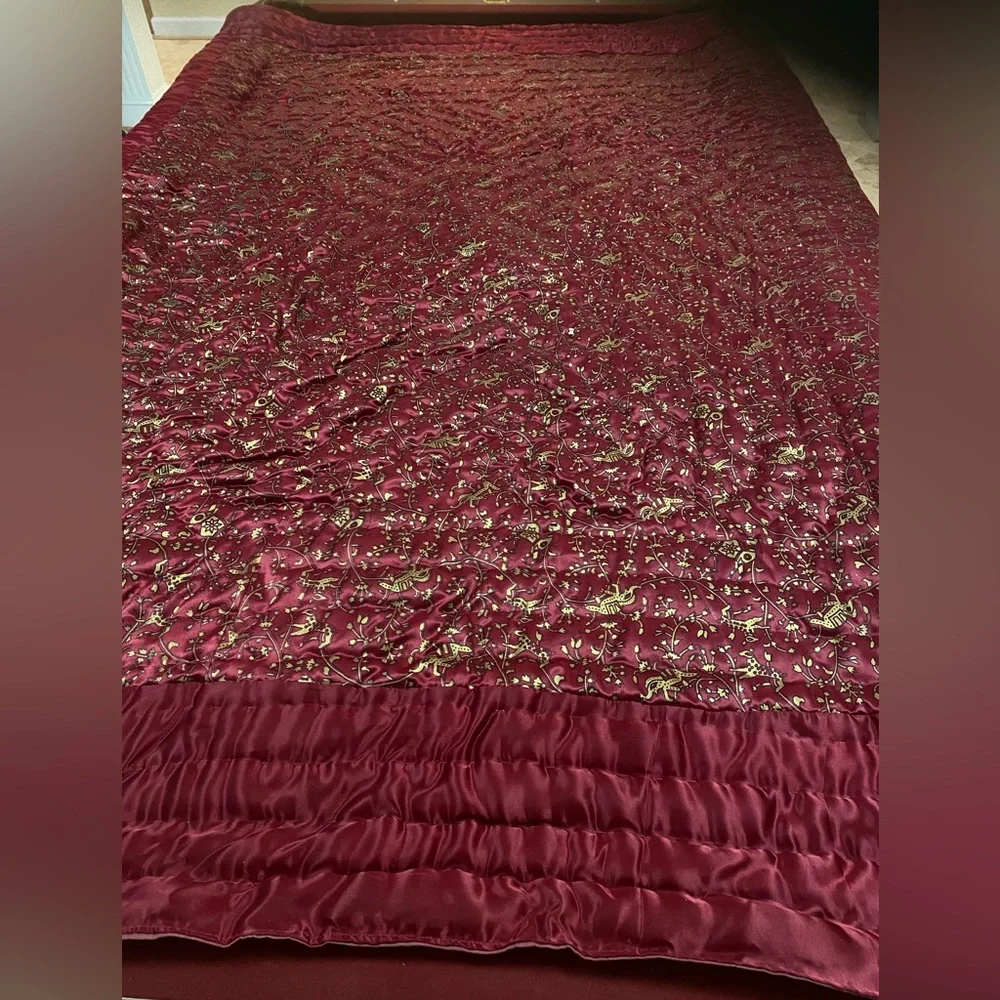 Traditional India Quilt Queen Size Burgundy Gold Print